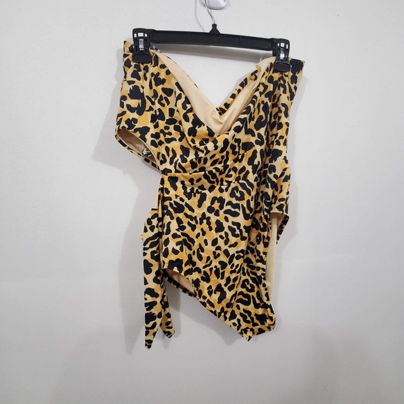 Eloquii Side Tie Leopard Animal Print Bandeau One Piece Swimsuit Plus Size 20 - Picture 4 of 10